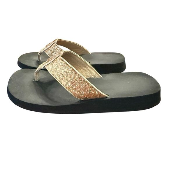 Yellow Box Feliks Flip Flop Sz. 8 Gold Glitter Straps Resort Vacation Beach - Picture 10 of 15